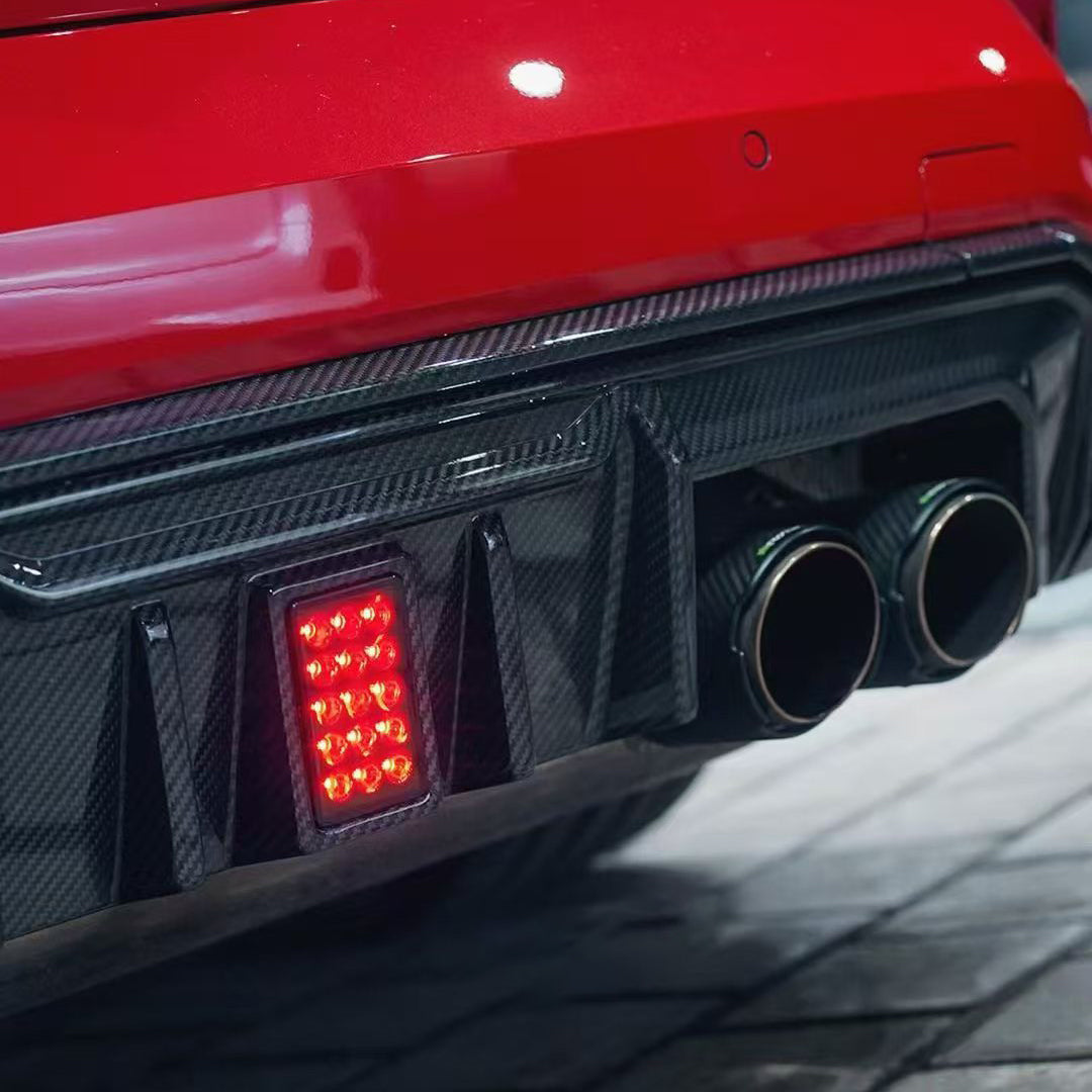 BMW M3 G80 / M4 G82 - CARBON FIBER REAR DIFFUSER WITH F1 LED (V2) - photo 5