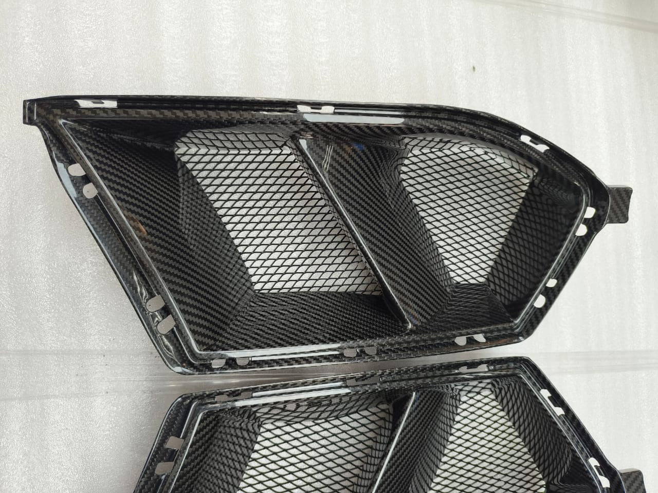 G80/G82 BMW M3/M4 Dry Carbon Fiber Front Air Inlets (Available with Mesh Guard)